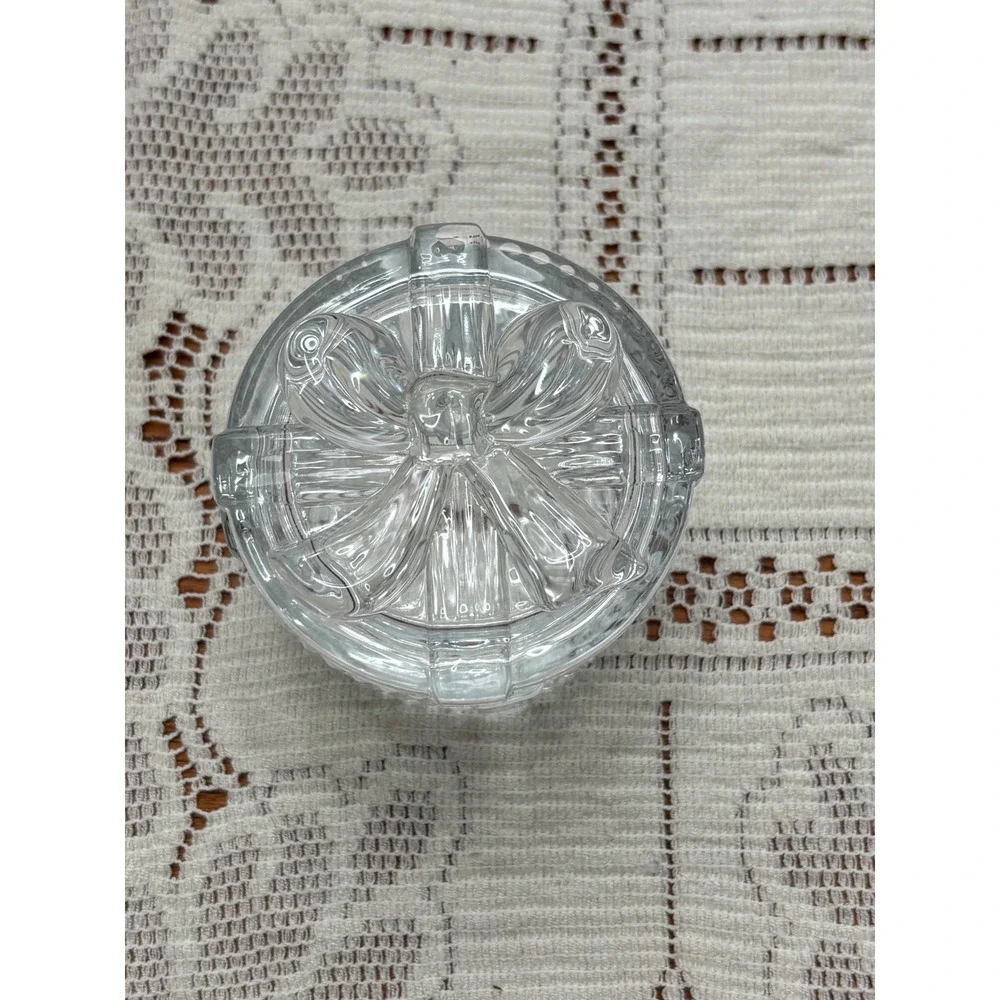 Vintage Clear Ribbed Glass Trinket Box Round Gift Bow Lid Jewelry Dish Kept Box